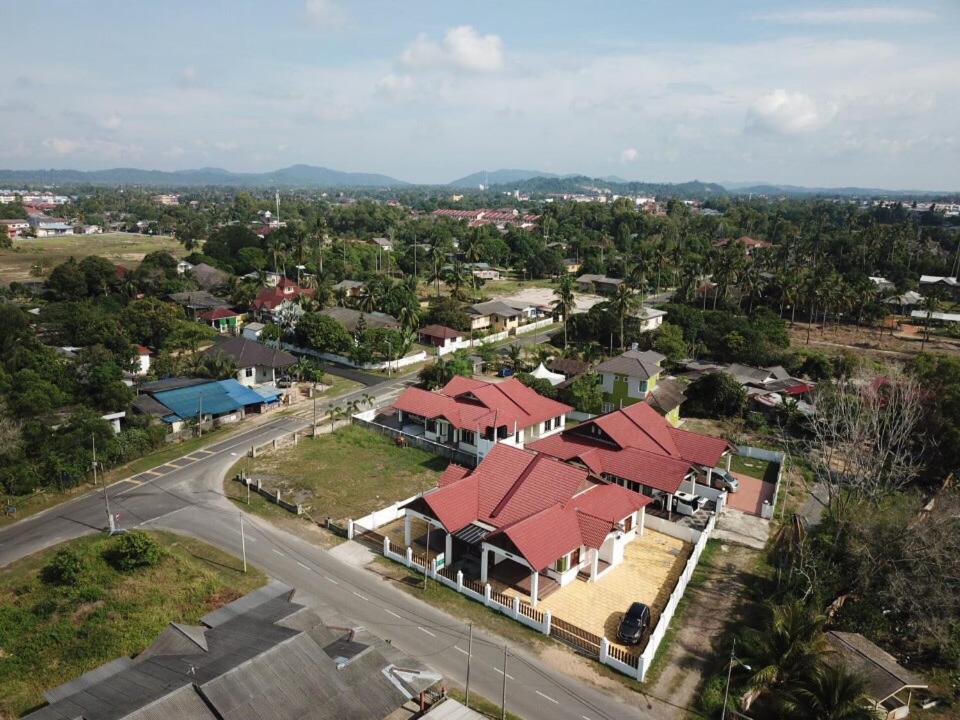 Wan'S Beach Guest House Dungun Dış mekan fotoğraf