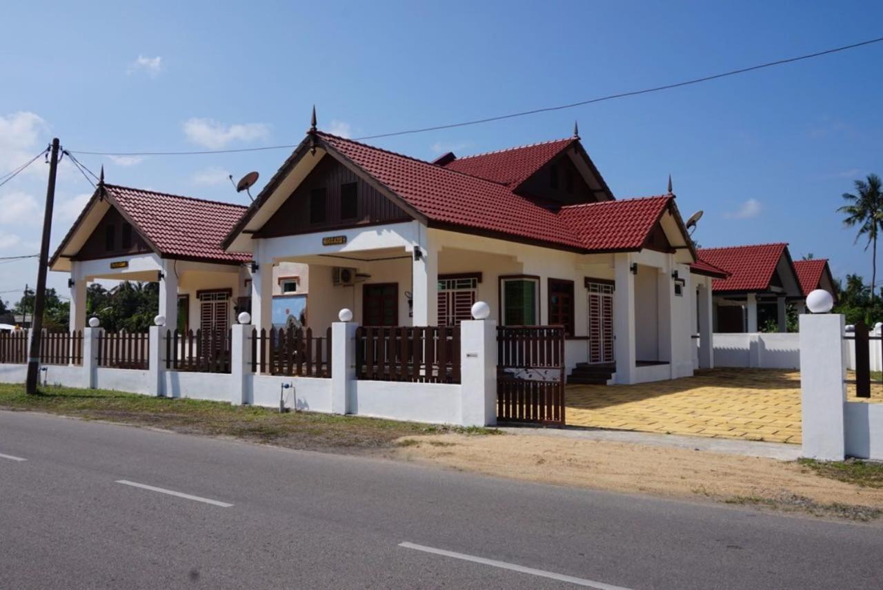 Wan'S Beach Guest House Dungun Dış mekan fotoğraf